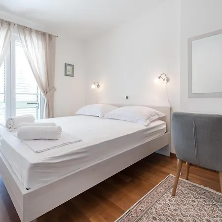Maro Bayview Apartamento