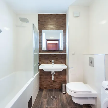 Maro Bayview Apartment *